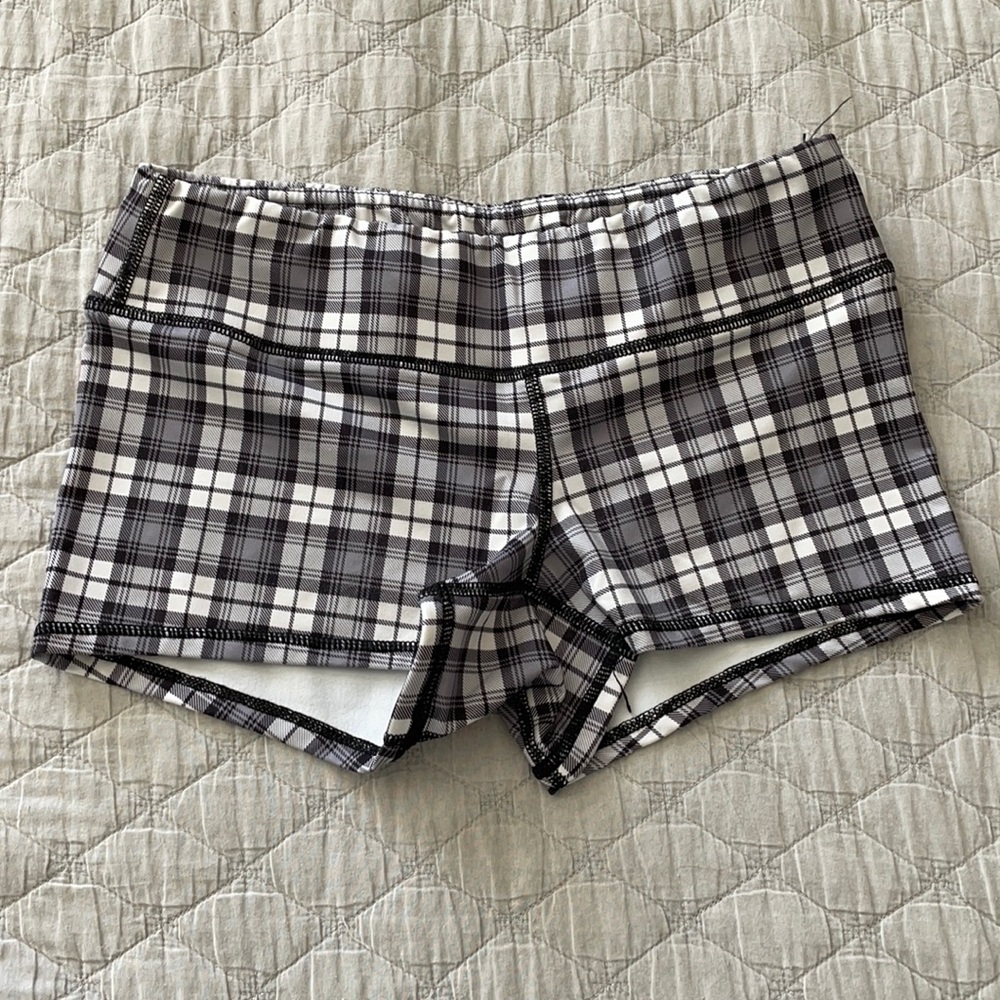 Fleo x MFLH Shorts Size M